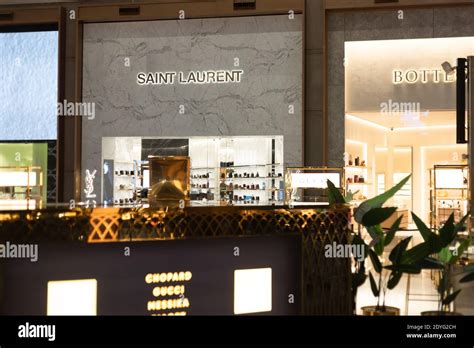 yves saint laurent istanbul mağazaları